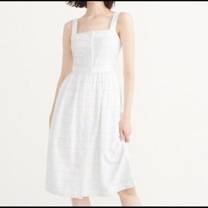 COPY - NWT Abercrombie & Fitch Button Front Midi Dress